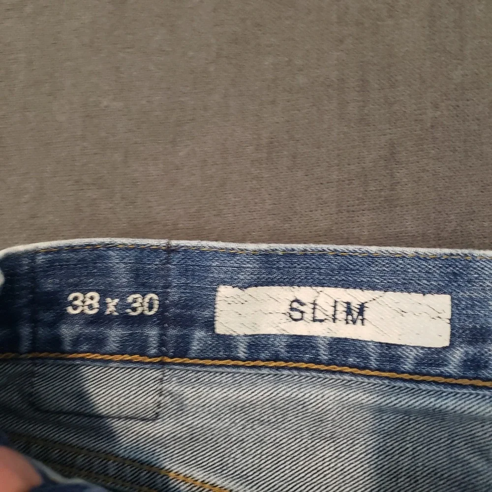 Gap 1969 Slim Jeans Mens 38x30 Blue Medium‎ Wash Cotton Denim Distressed Hem